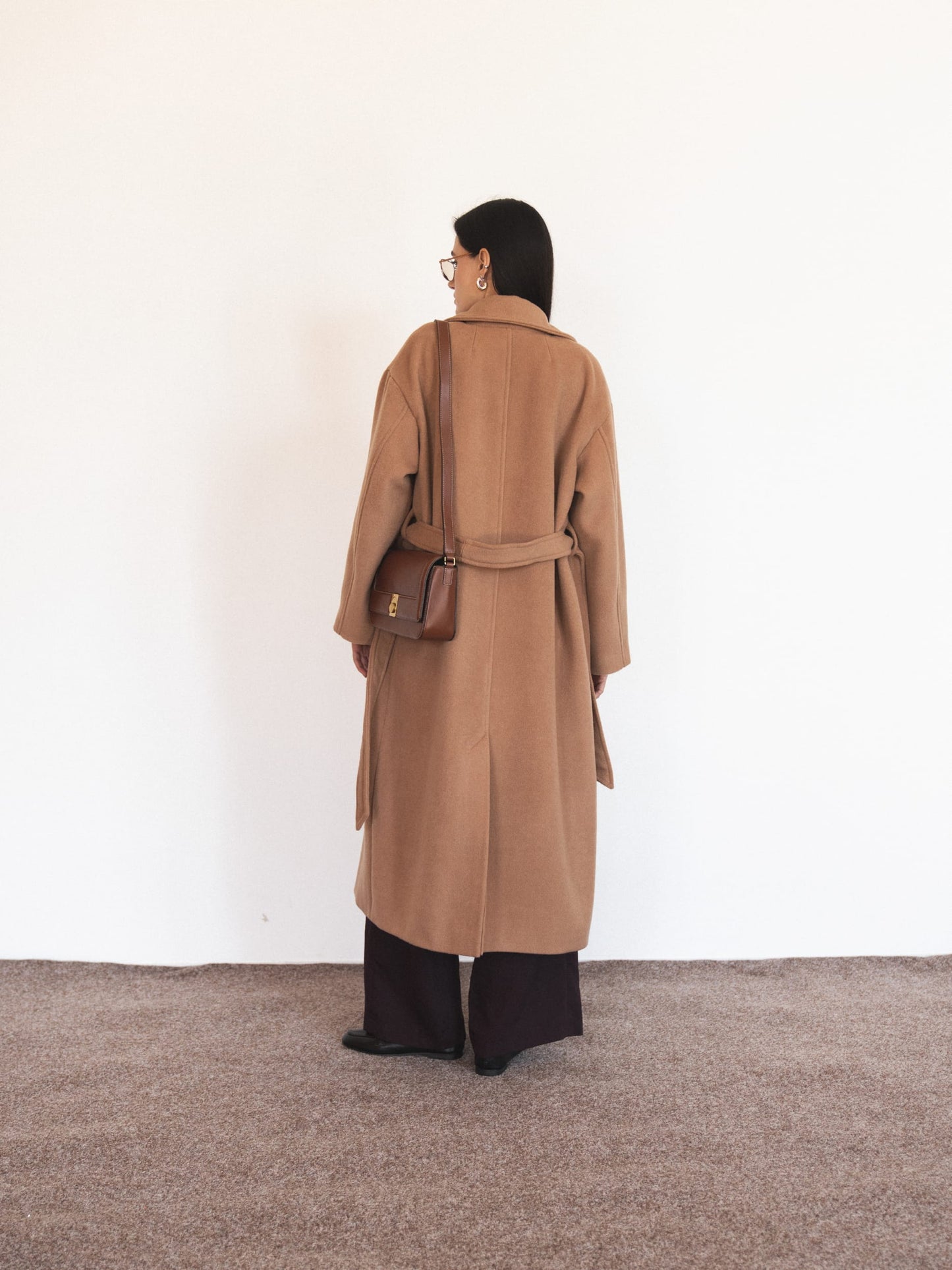 Double-breasted long oversize coat, Camel